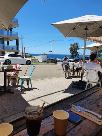 Coffee shop Pool Coffee Eatery in Maroubra