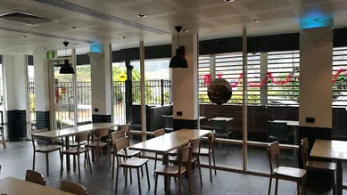 Coffee shop McDonald's Emu Plains in Emu Plains