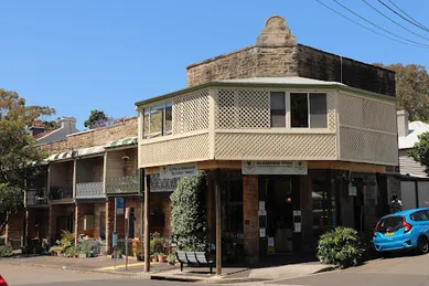 Coffee shop Gladstone Store in Birchgrove