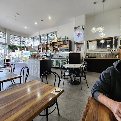 Coffee shop Gamble & Brown Cafe in Kotara