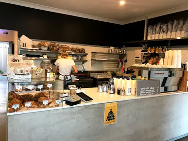 Coffee shop Panivore in Pagewood