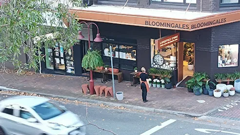 BLOOMINGALES