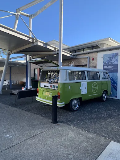 Coffee shop Little Bird Kombi Cafe in Emu Plains