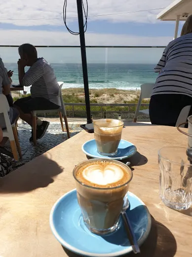 Coffee shop Bianchini's Elouera Beach in Cronulla