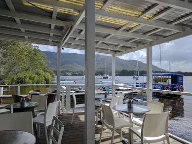 Coffee shop Dunbogan Boatshed & Marina in Dunbogan