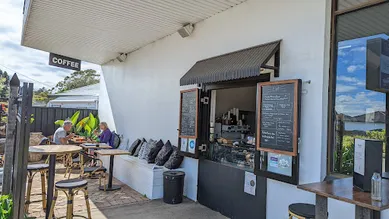 Coffee shop Drift Coffee Kazbah in Forresters Beach