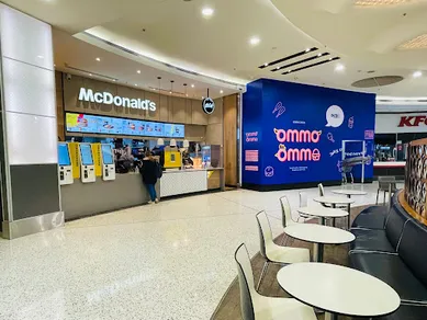 Coffee shop McDonald's Hornsby Westfield in Hornsby