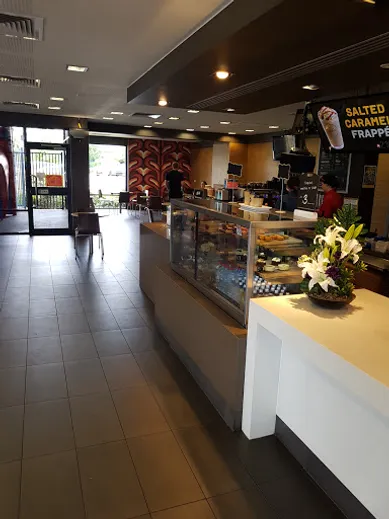 Coffee shop McDonald's Glenmore Park in Glenmore Park