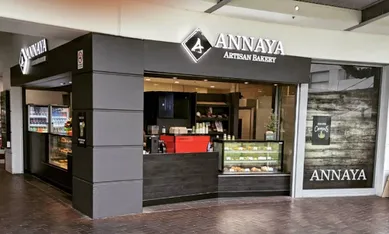 Coffee shop Annaya Artisan Cafe Bakery Newington in Newington