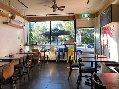 Coffee shop Big Tree House Cafe in Rydalmere