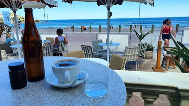 Coffee shop Glory Days Bondi in Bondi Beach