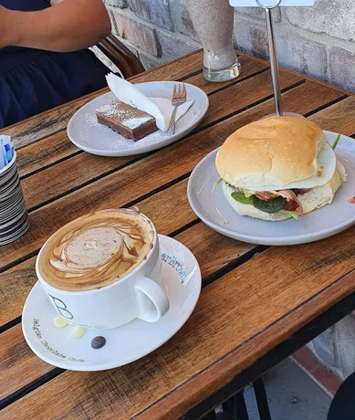 Coffee shop Oliver Brown Macarthur Square in Campbelltown