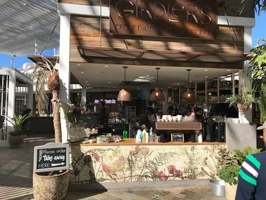 Coffee shop Girdlers Caf2 - Warringah Mall in Brookvale