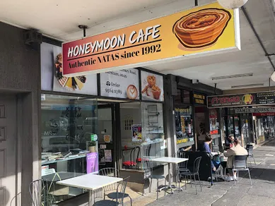 Coffee shop Honeymoon Cafe in Petersham