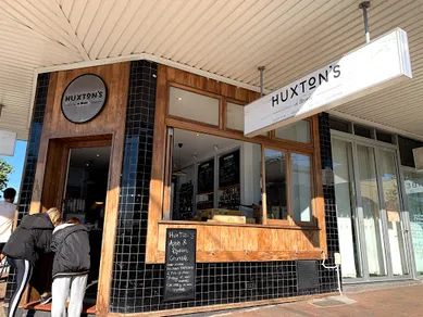 Coffee shop Huxton's at Bronte. in Bronte