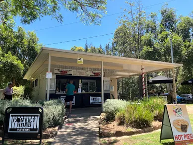 Coffee shop Convict Road Kiosk in Wisemans Ferry