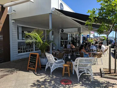 Coffee shop Island Time Espresso Bar in Terrigal