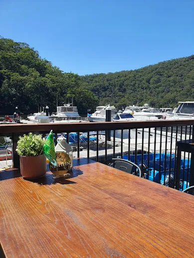 Coffee shop Water Vista Cafe in Berowra Waters