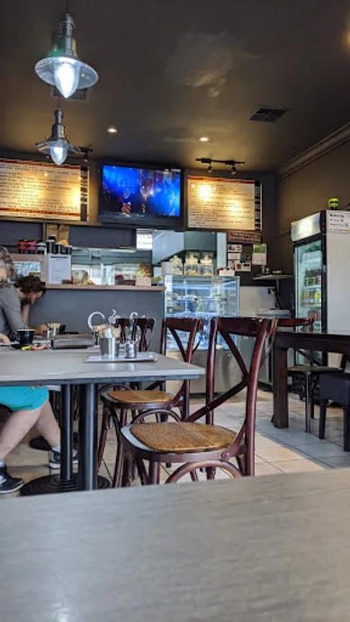 Coffee shop Cafe Expresso Eat in & Takeaway in East Gosford