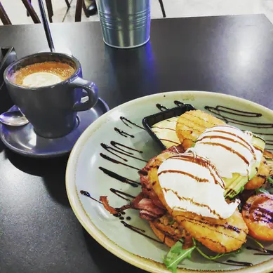 Coffee shop Caf2 L2lunar in Blacktown