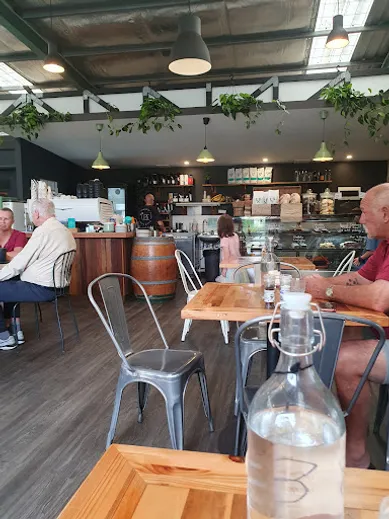 Coffee shop Three Trees Cafe in North Gosford