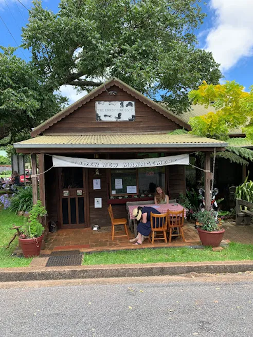 The Udder Cow Cafe Comboyne