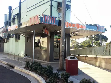 Coffee shop Yum Yum Bakery Punchbowl in Punchbowl