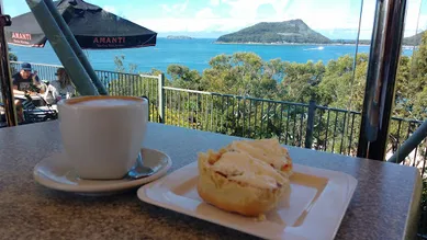 Coffee shop Inner Light Tea Rooms in Nelson Bay