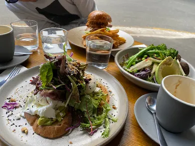 Coffee shop Little Evie Redfern in Redfern