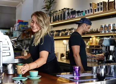 Coffee shop Roseberry Street Cafe in Balgowlah