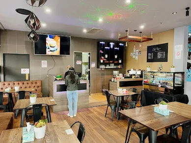 Coffee shop Cafe Ngon in Cabramatta