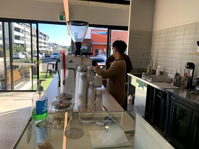 Coffee shop Wolfpack Coffee Roasters Mortlake in Mortlake