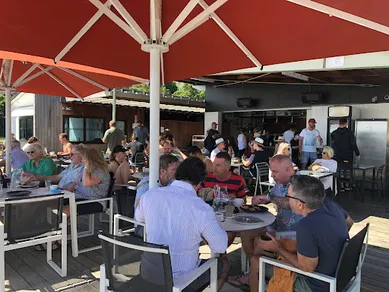 Coffee shop The Lookout in Elizabeth Bay