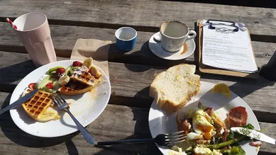 Coffee shop Fernleigh Cafe in Adamstown